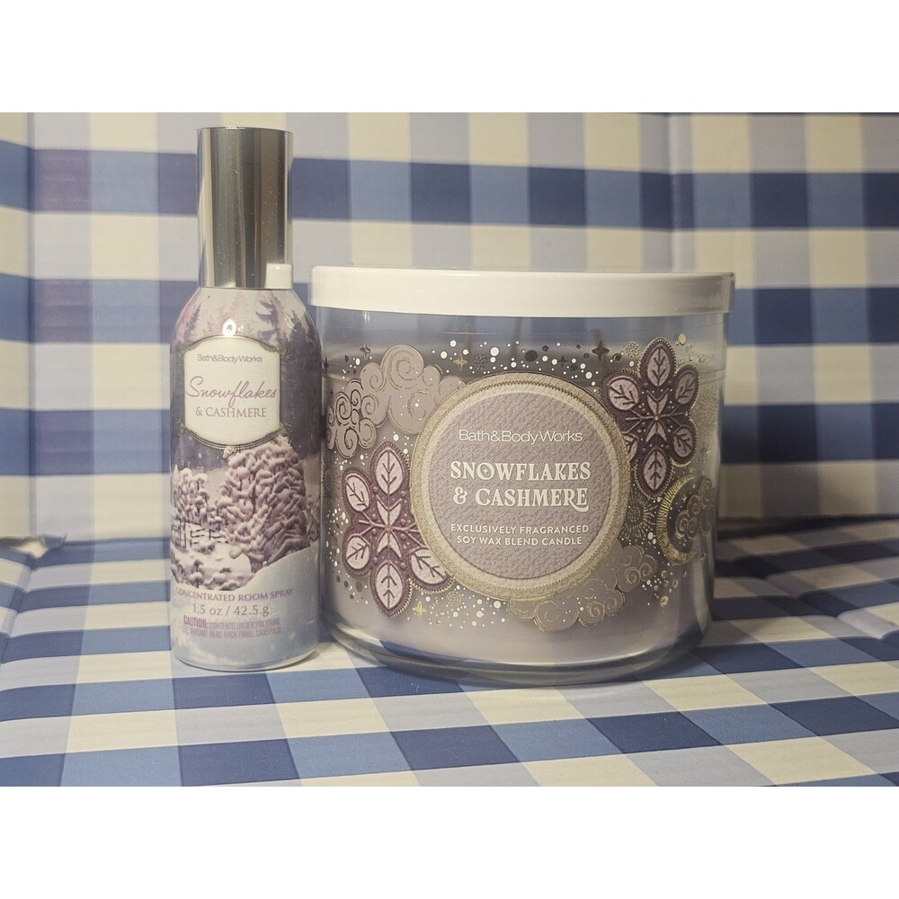 Bath & Body Works Snowflakes & Cashmere 3 Wick Candle Room Spray Set- New